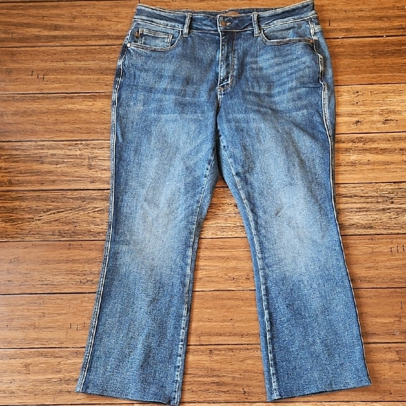 Judy Blue Denim - Judy Blue 18W Midrise Bootcut